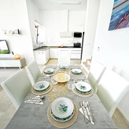 Cacemar Salobre Golf Вилла